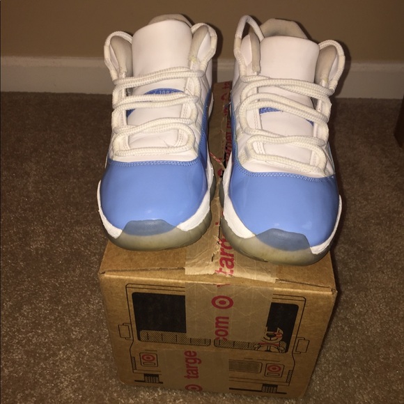 Jordan Other - Men’s Air Jordan 11 low Legend Blue Sz. 9.5
